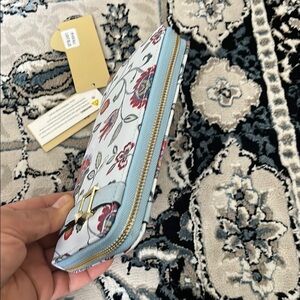 Compact Blue and Red Wallet with Zipper Closure new wallet %80 off sale